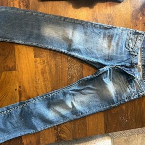 Silver Jeans Medium Blue Skinny Jeans with Vintage Fading